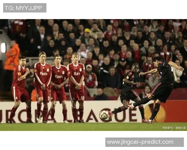 欧冠经典对决AC米兰3-0战胜国米乌龙球瞬间点燃全场激情解析