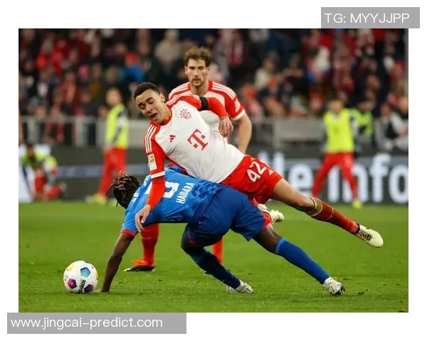 欧联杯激战：拜仁逆转莱比锡的精彩瞬间与数据分析