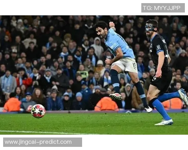 中超精彩对决曼城与里昂战成平局神奇扑救引发全场热烈反响