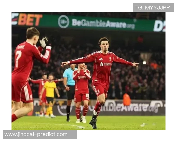 国米在足总杯中以3-0战胜利物浦全场沸腾瞬间回顾